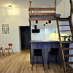 Hola Apartamenty Rewolucji 1905R